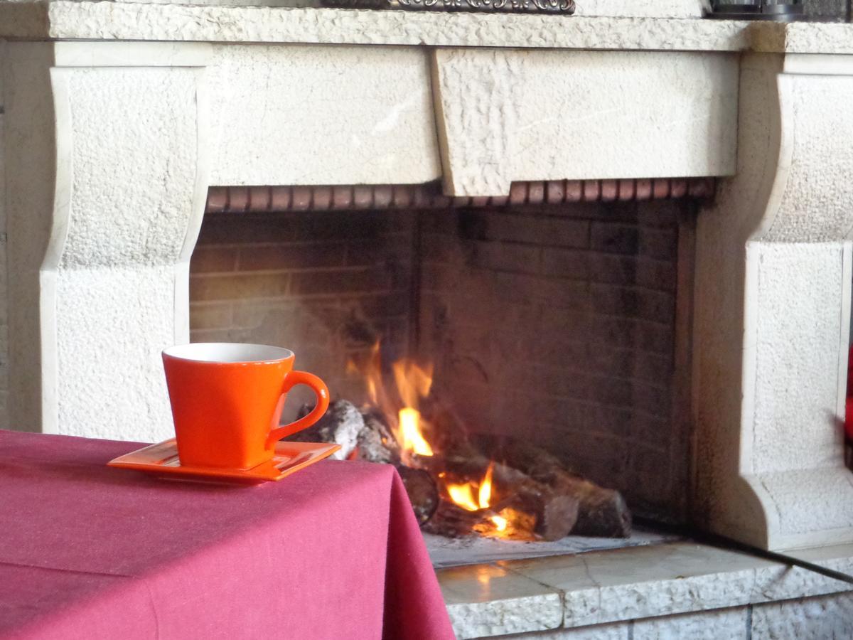 Alonaki Guesthouse Plátanos Eksteriør bilde